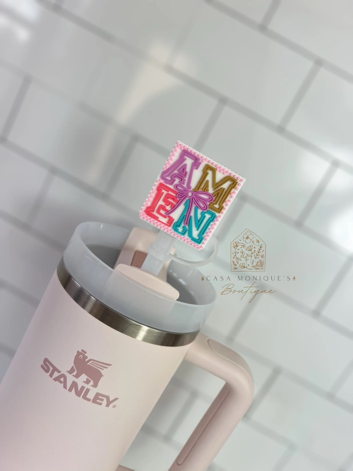 Amen Straw Topper