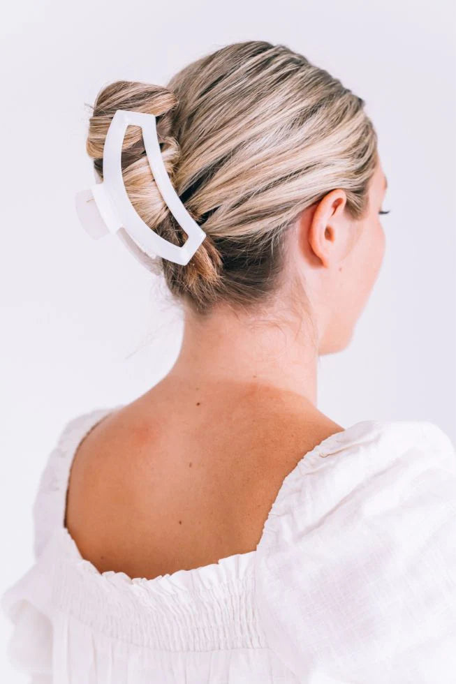 Open Coconut White Large Claw Hair Clip