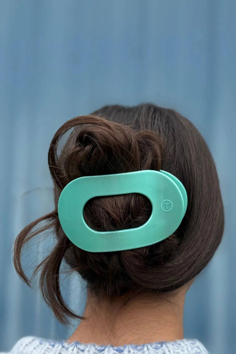 Totally Turquoise Large Flat Round Hair Clip