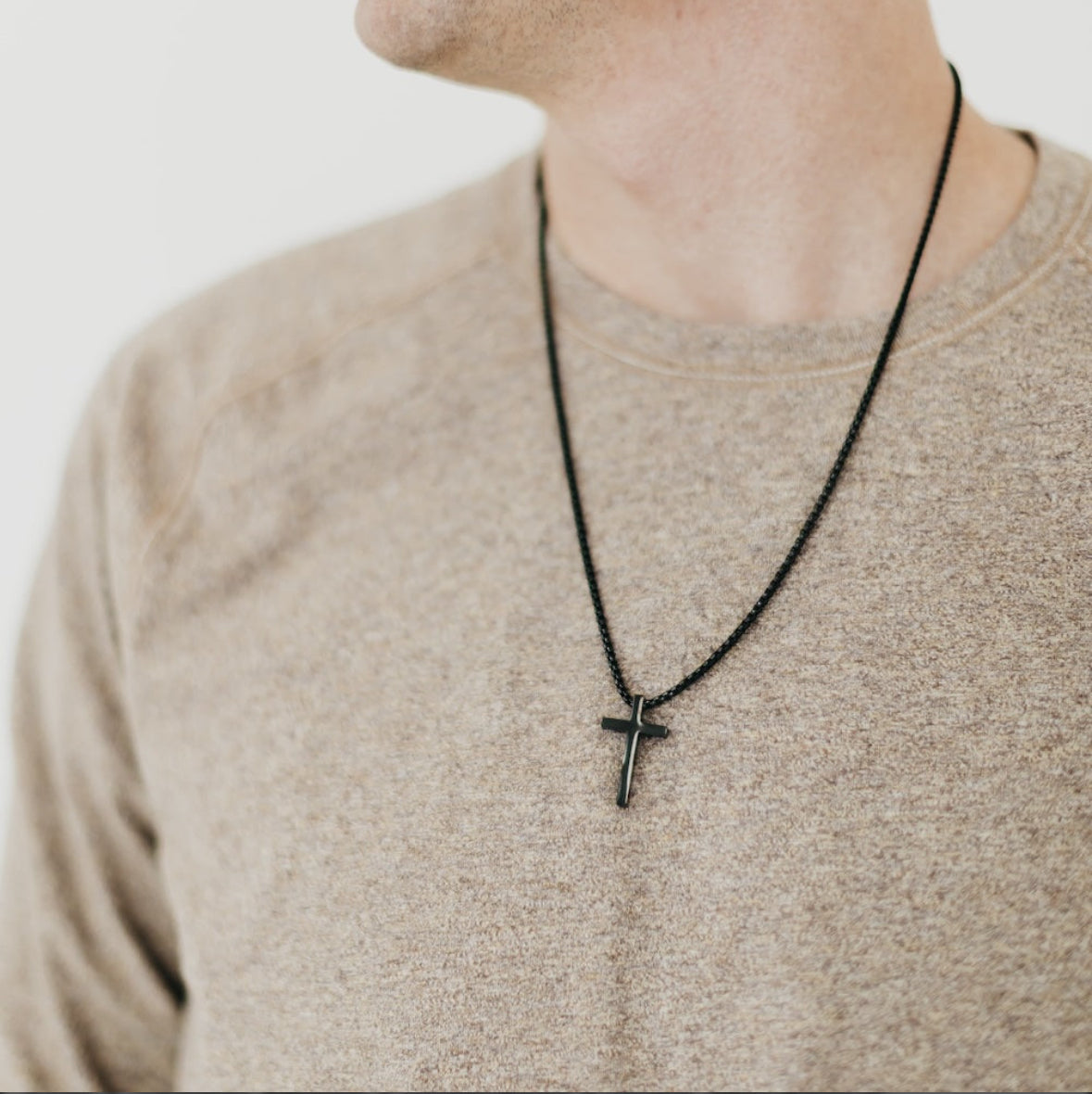 Gio L'uomo Mens Cross Necklace - WATERPROOF