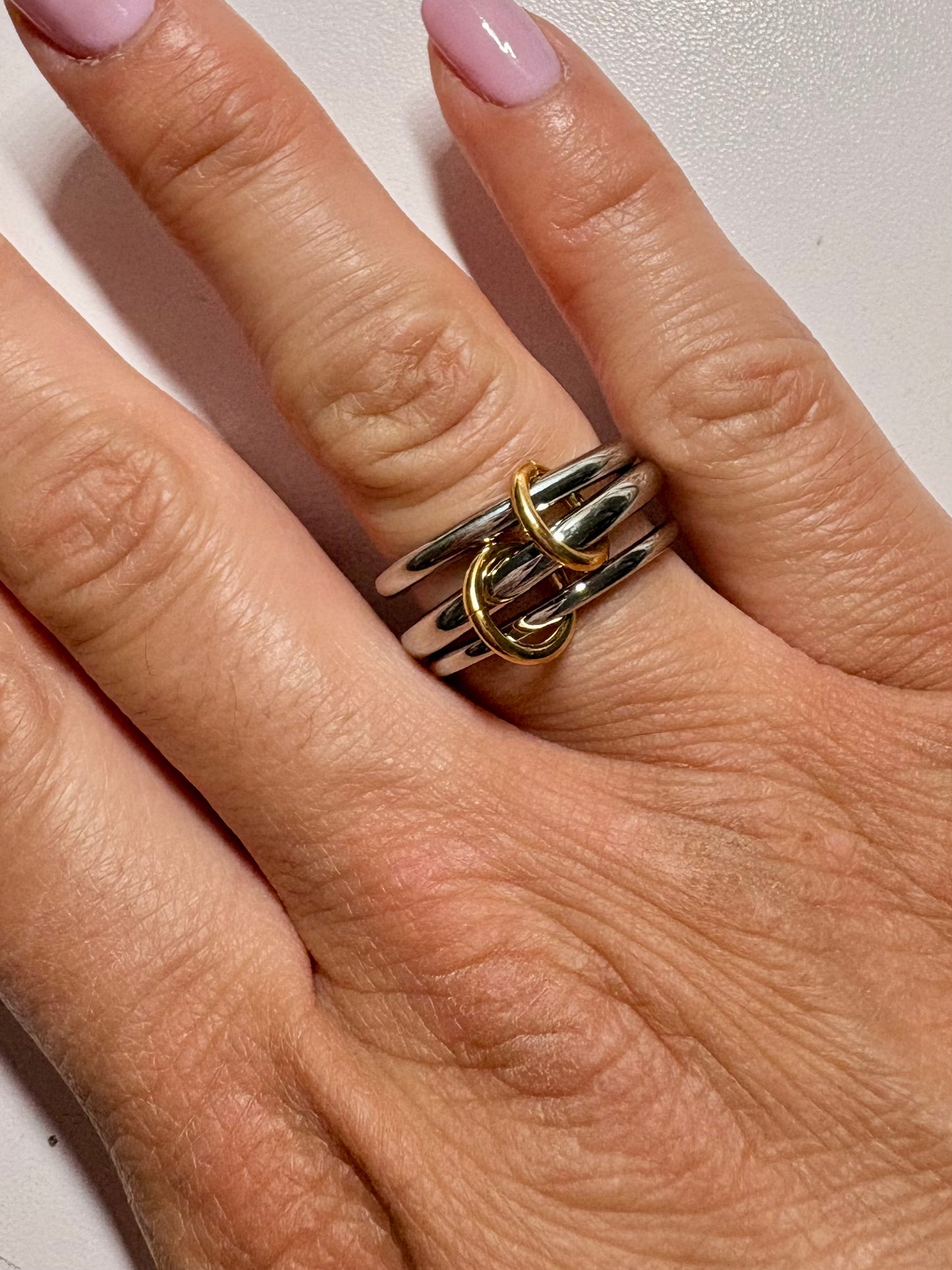 The Knot Ring