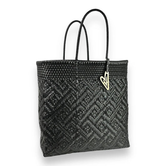 Maria Victoria Glow Black OR Tote