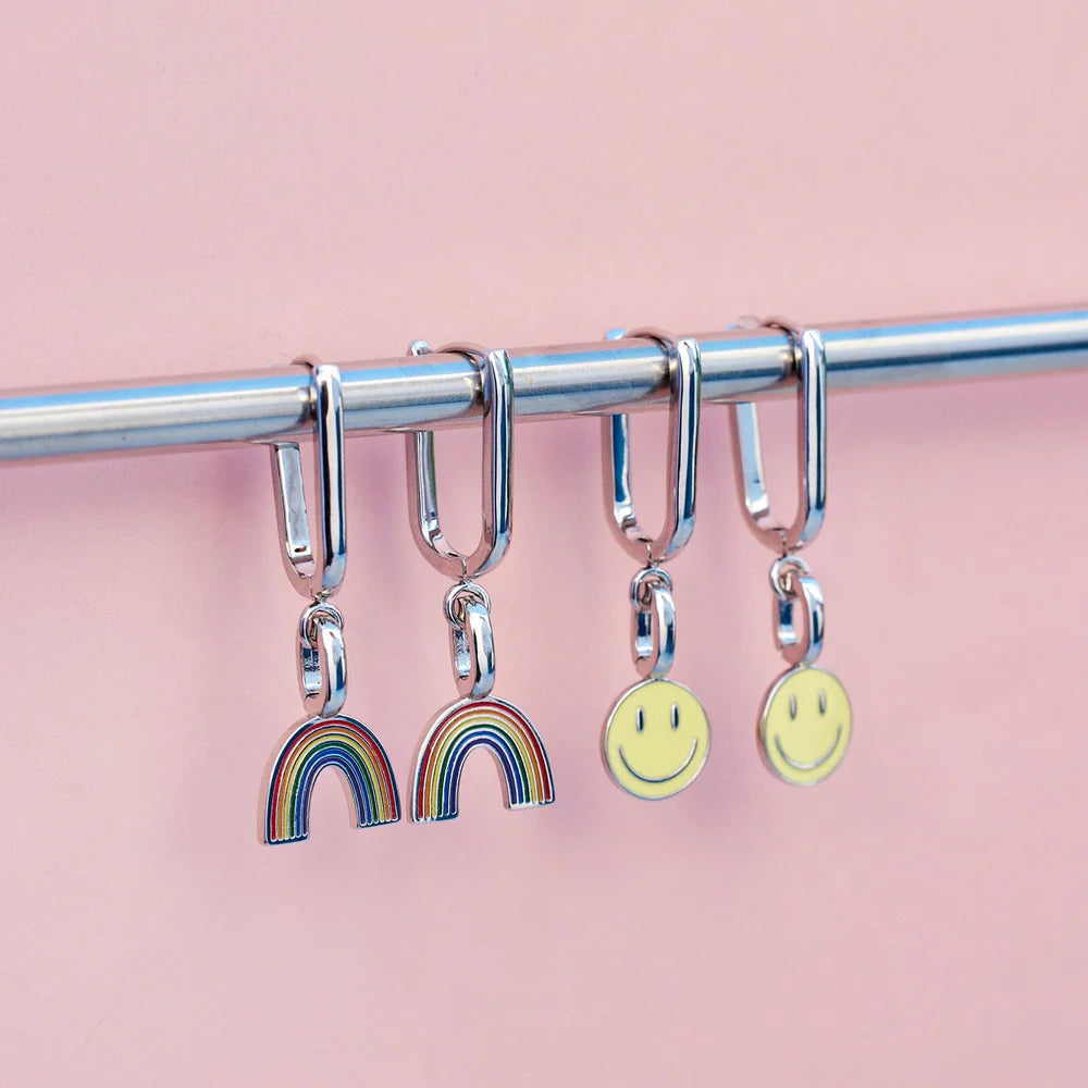 Pura Vida Harper Happy Face Charm