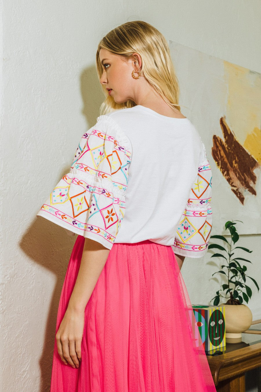 Lively Top