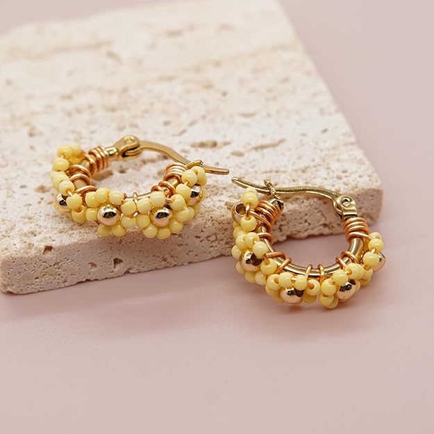 Daisy Beaded Earrings